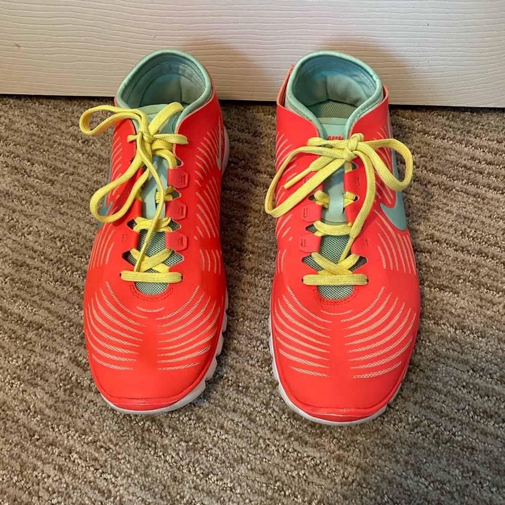 Women’s Nike shoes